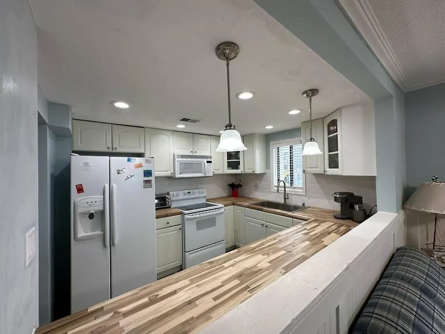 Beautiful 2Br/2Ba Condo With 2 Private Balconies! Ocean City 0*,  United States